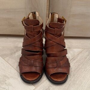 Freebird by Steven Brown Strappy Ankle Booties